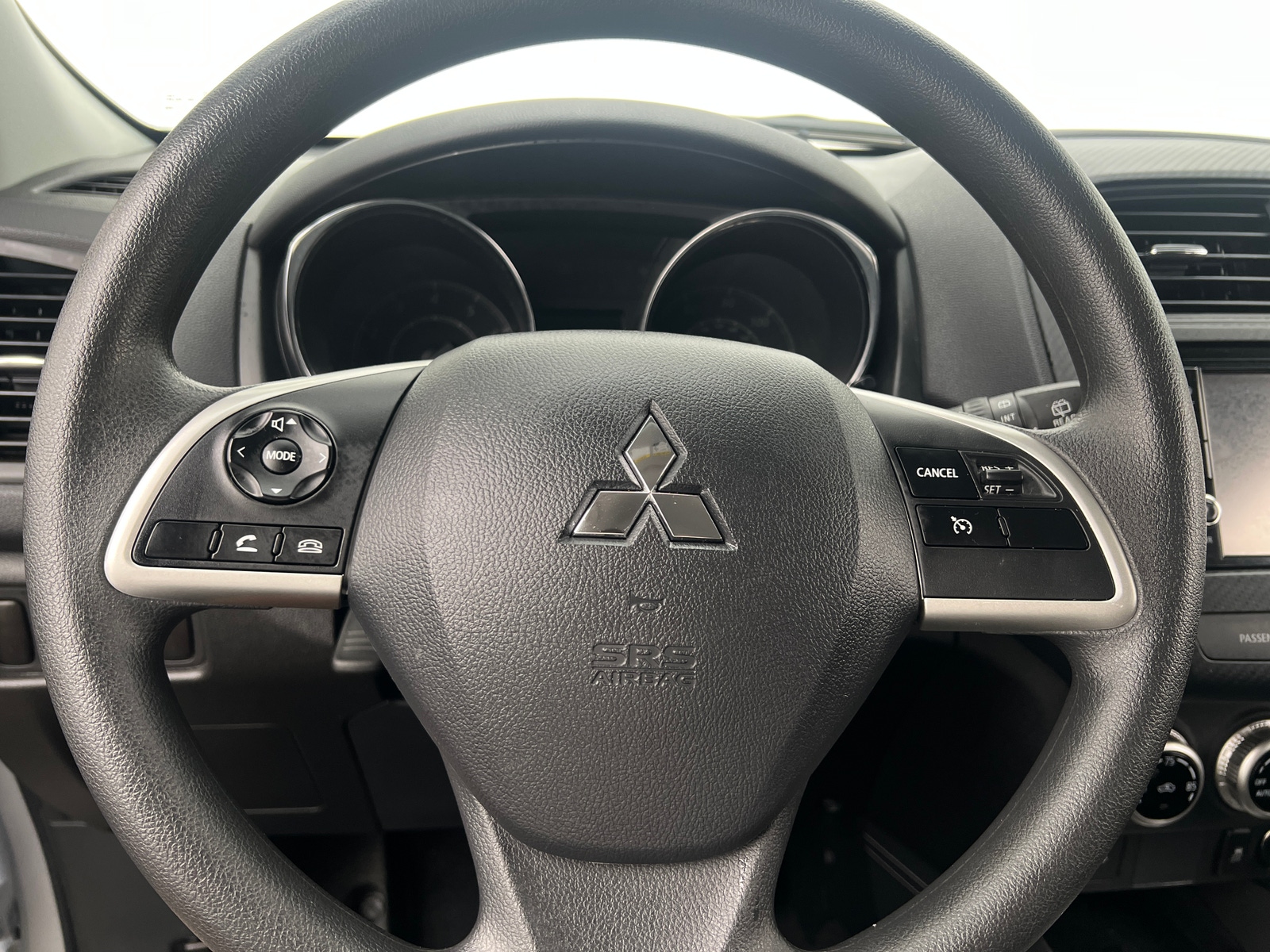 Thumbnail: 2024 Mitsubishi Outlander Sport - 5