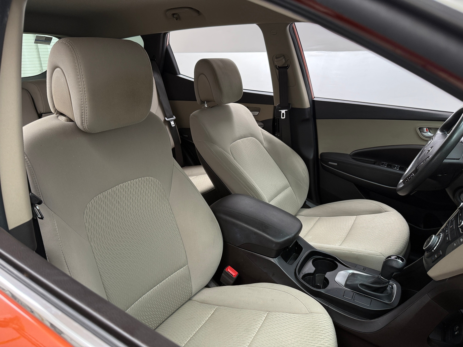 Thumbnail: 2017 Hyundai Santa Fe - 2