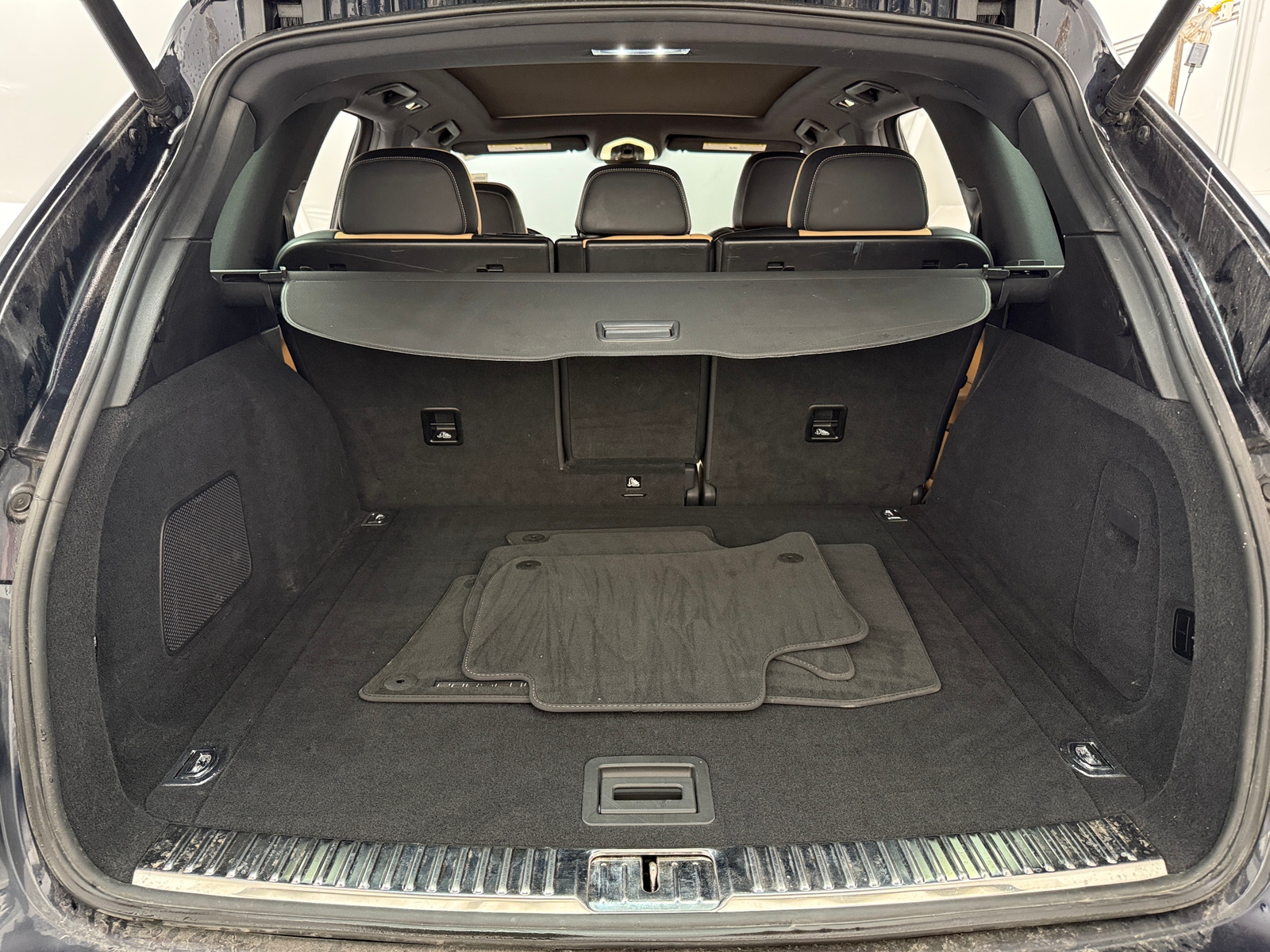 Thumbnail: 2016 Porsche Cayenne - 6