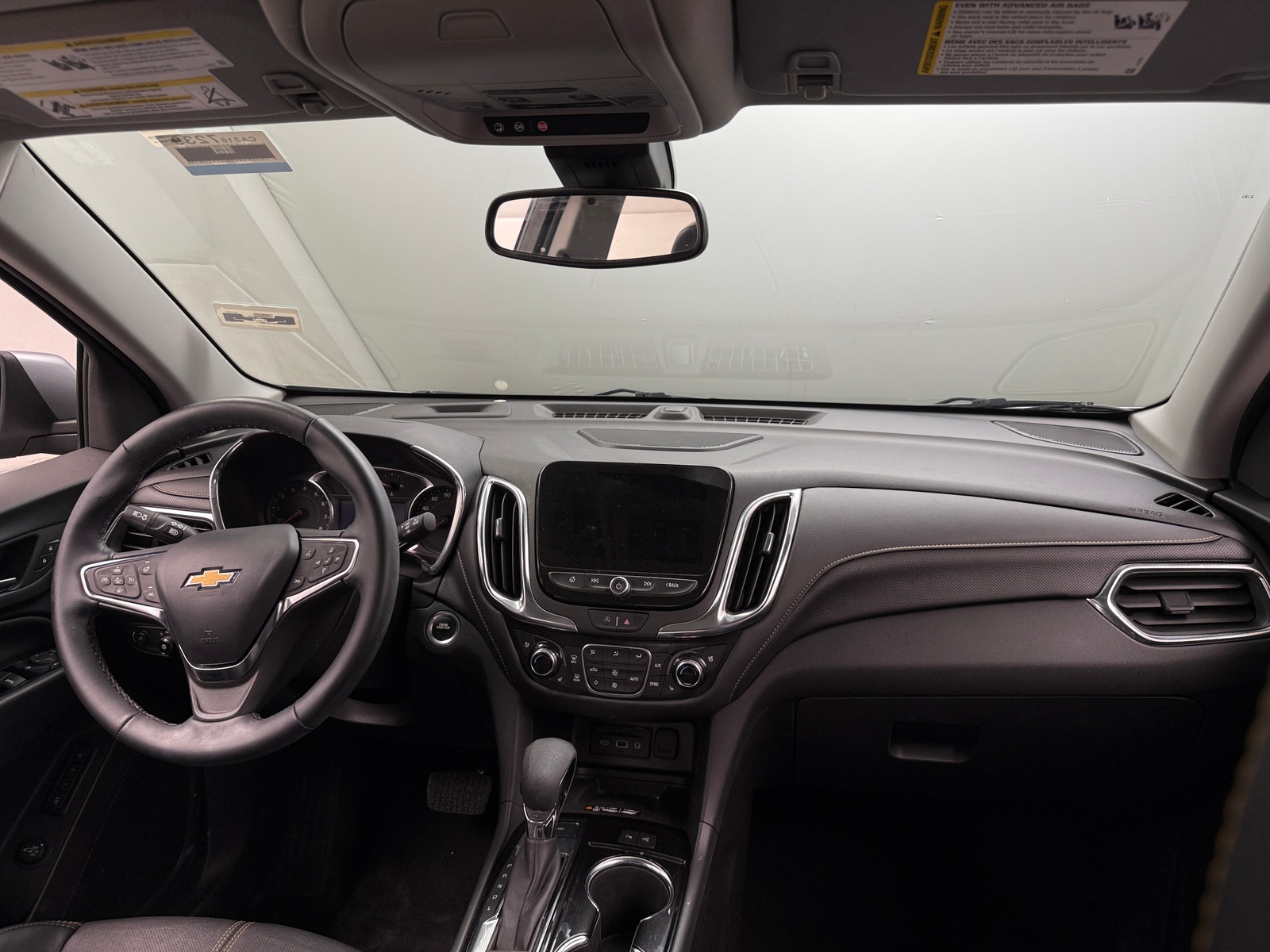 Thumbnail: 2023 Chevrolet Equinox - 3