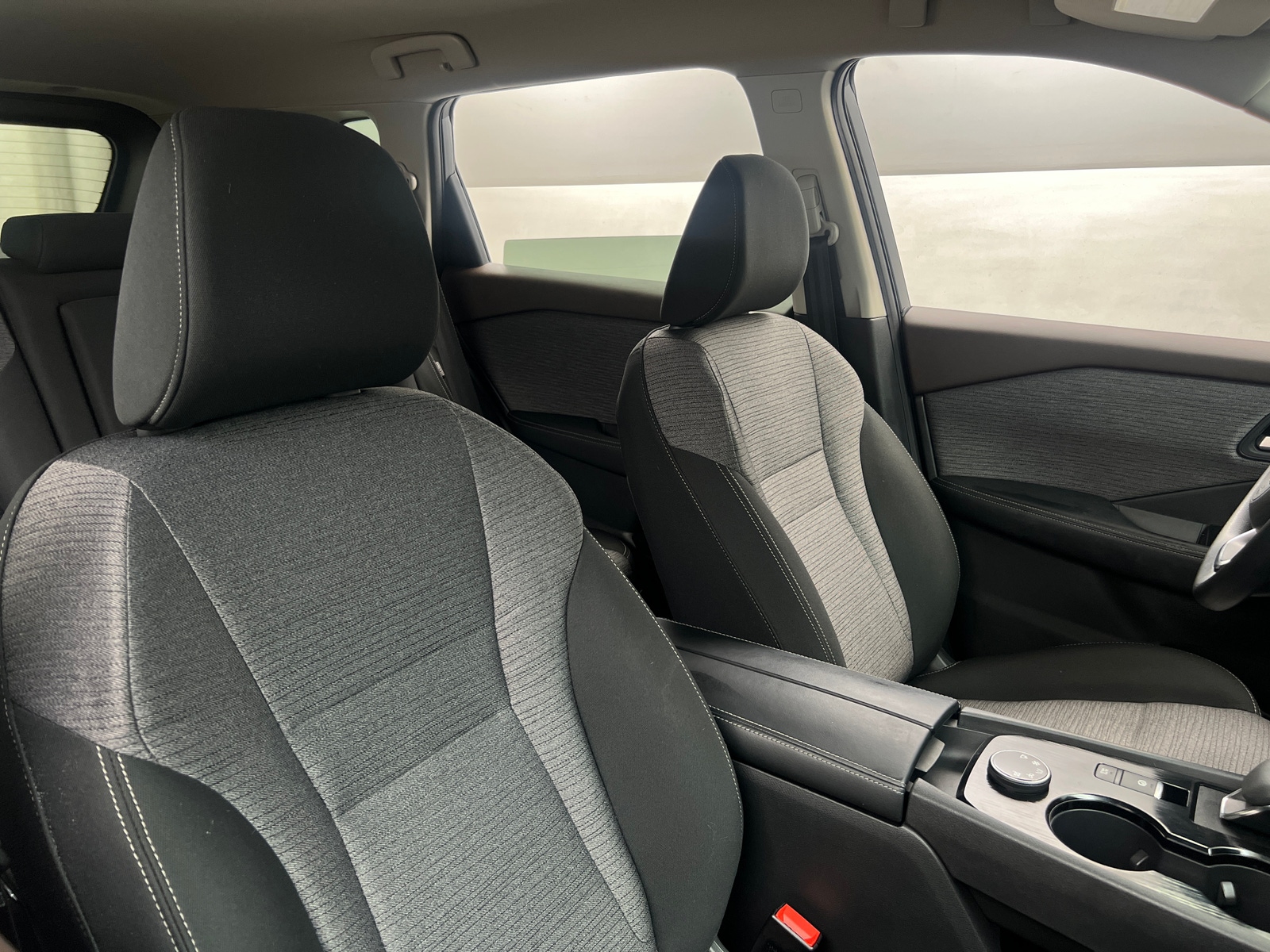 Thumbnail: 2023 Nissan Rogue - 2