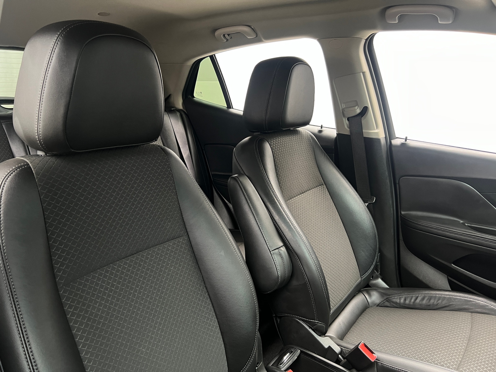 Thumbnail: 2017 Buick Encore - 2