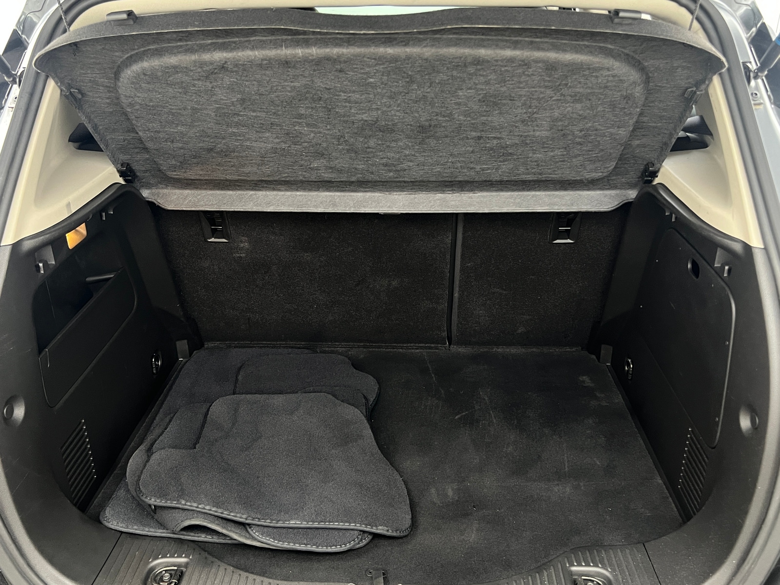 Thumbnail: 2017 Buick Encore - 7