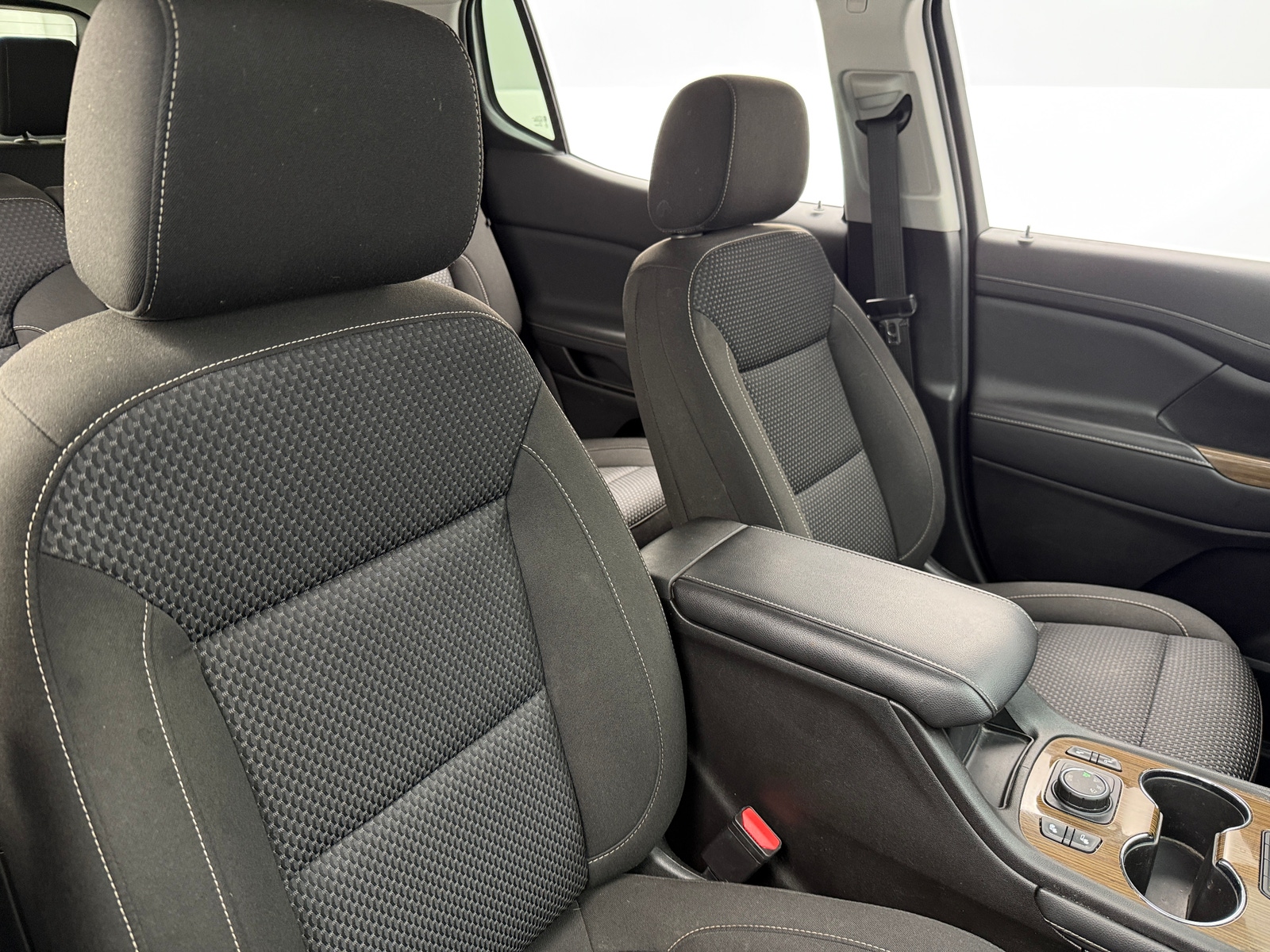 Thumbnail: 2023 GMC Acadia - 2
