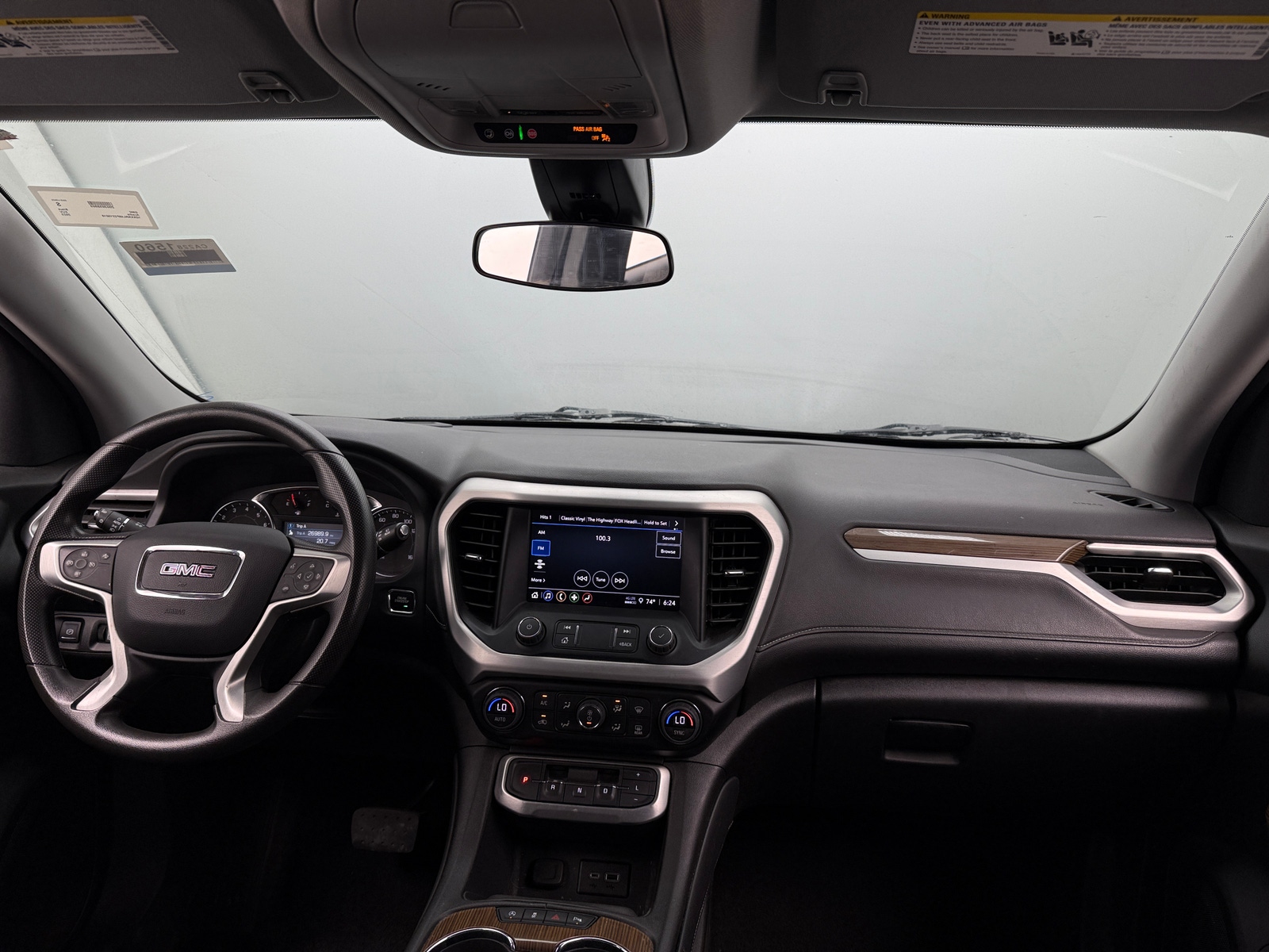 Thumbnail: 2023 GMC Acadia - 3