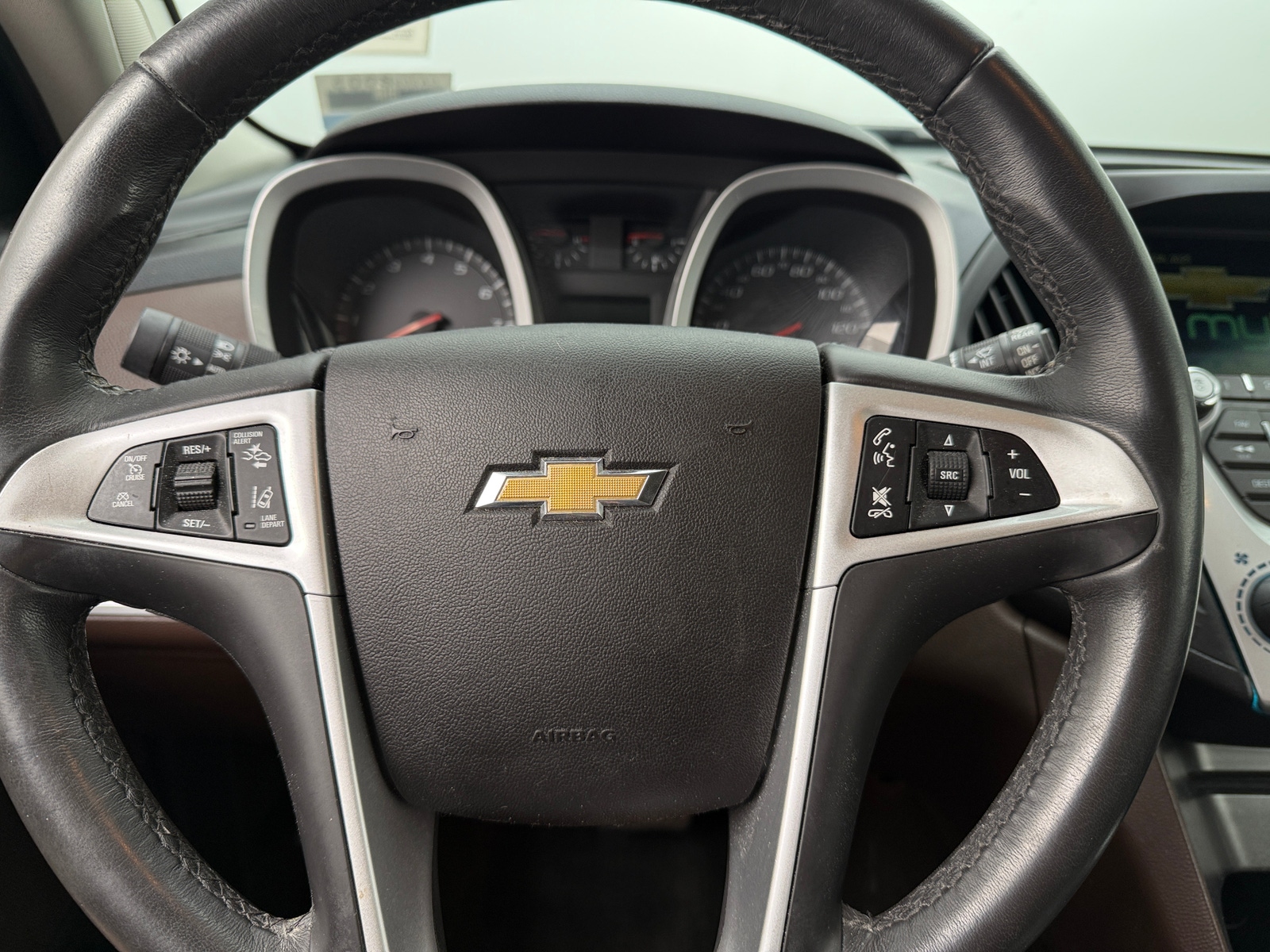 Thumbnail: 2015 Chevrolet Equinox - 4