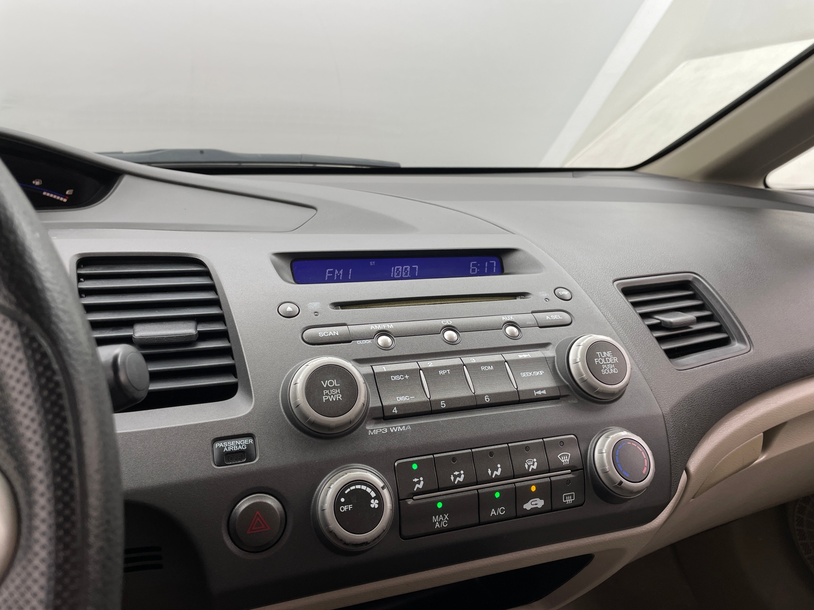 Thumbnail: 2010 Honda Civic - 4