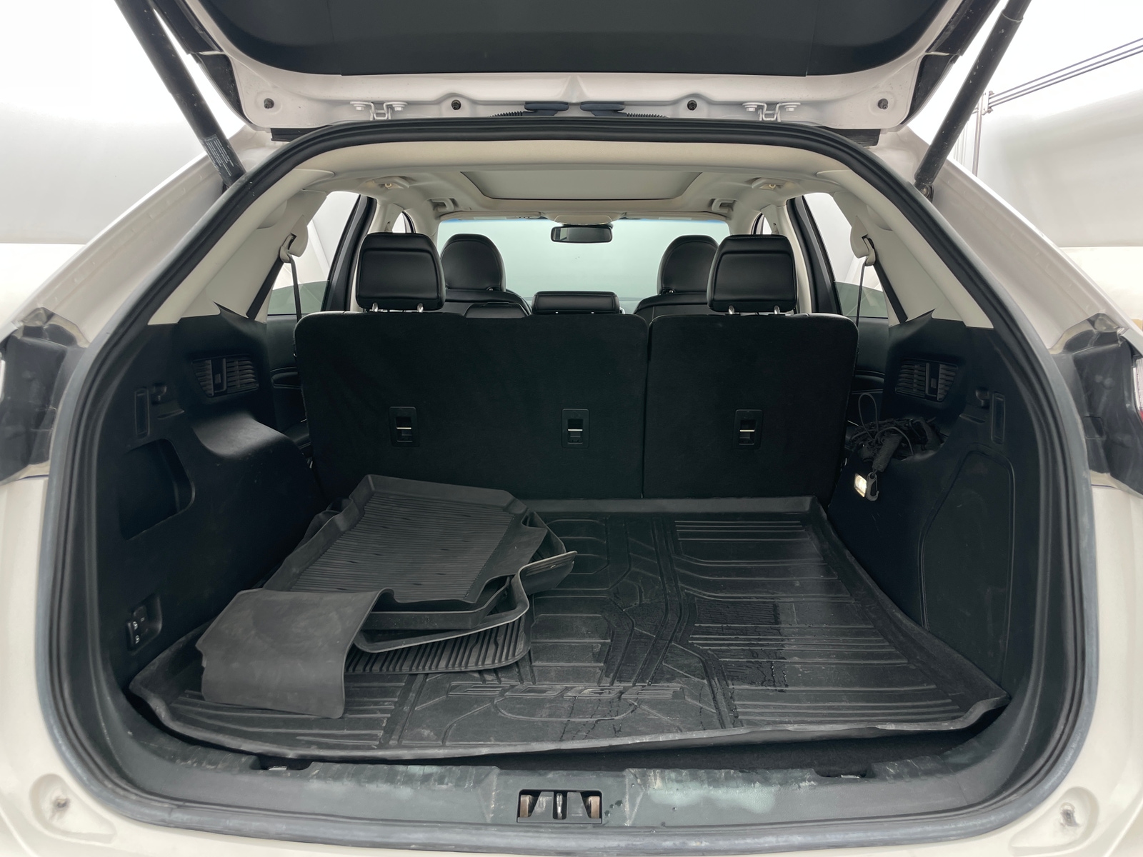Thumbnail: 2019 Ford Edge - 6