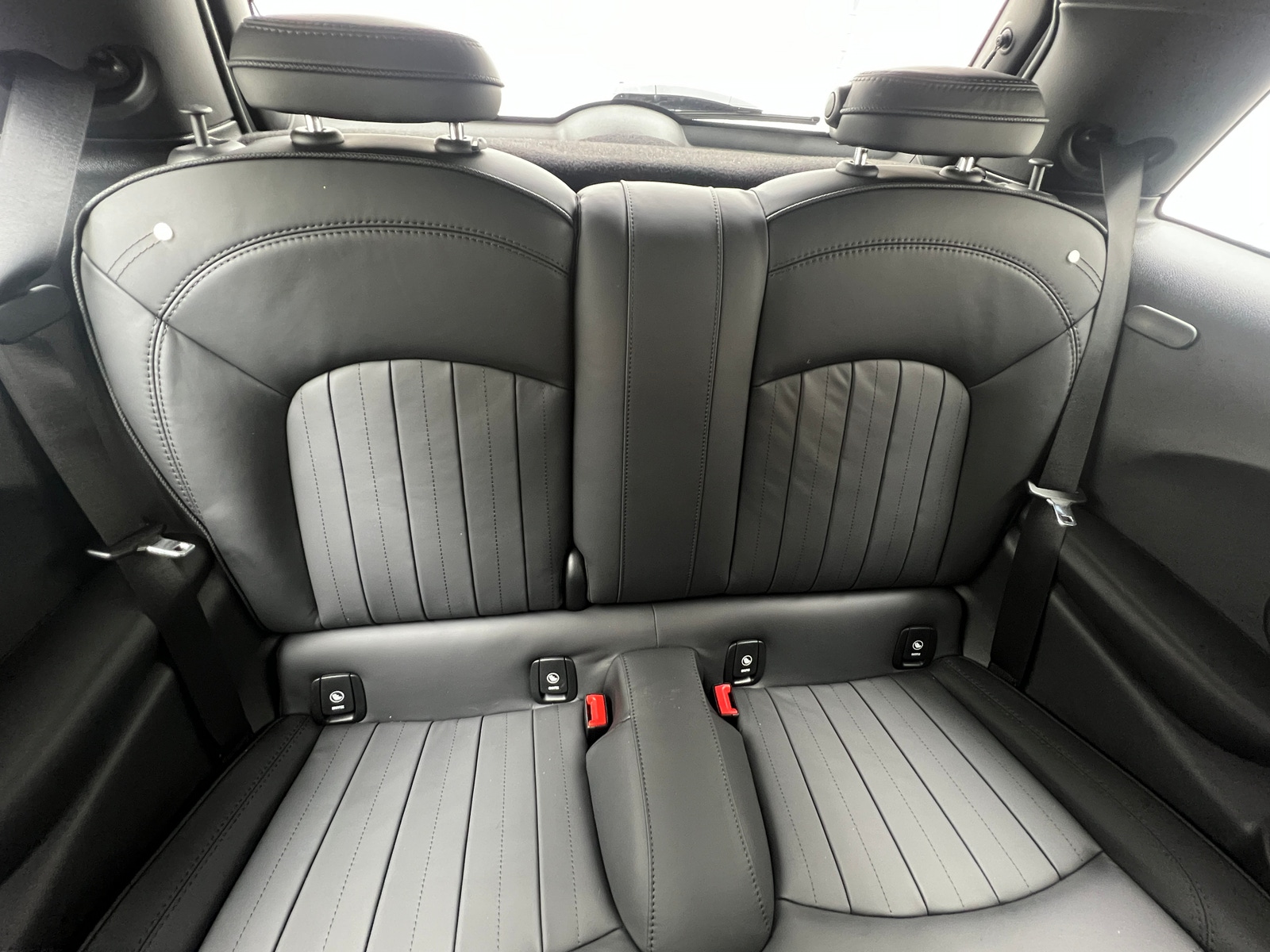 Thumbnail: 2022 MINI Cooper Hardtop - 6