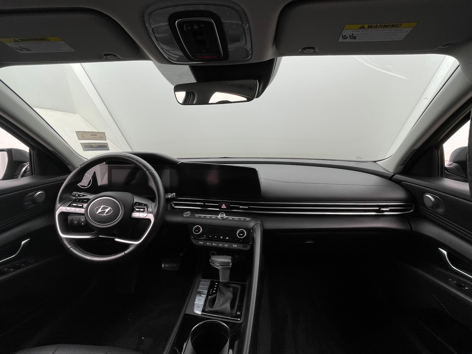 Thumbnail: 2022 Hyundai Elantra - 2