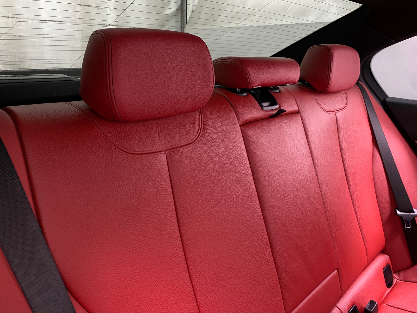 Thumbnail: 2018 BMW 3 Series - 6