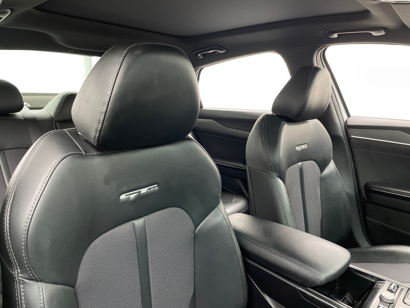 Thumbnail: 2022 Kia K5 - 2