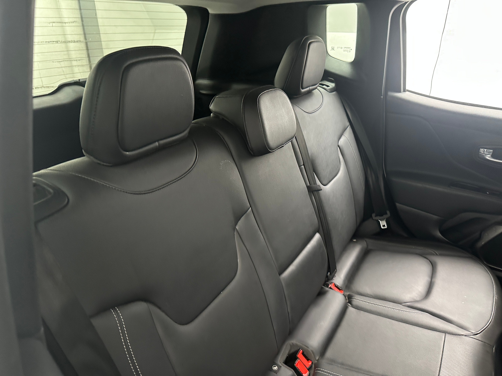 Thumbnail: 2018 Jeep Renegade - 5