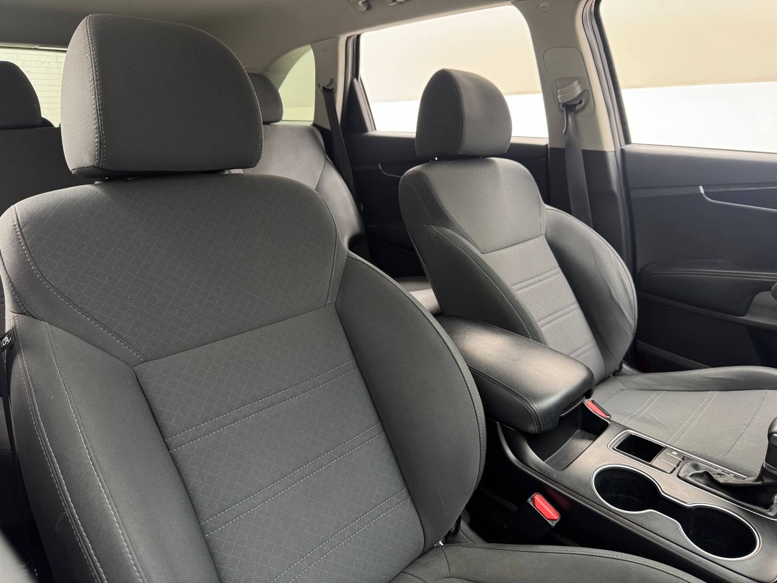 Thumbnail: 2019 Kia Sorento - 2