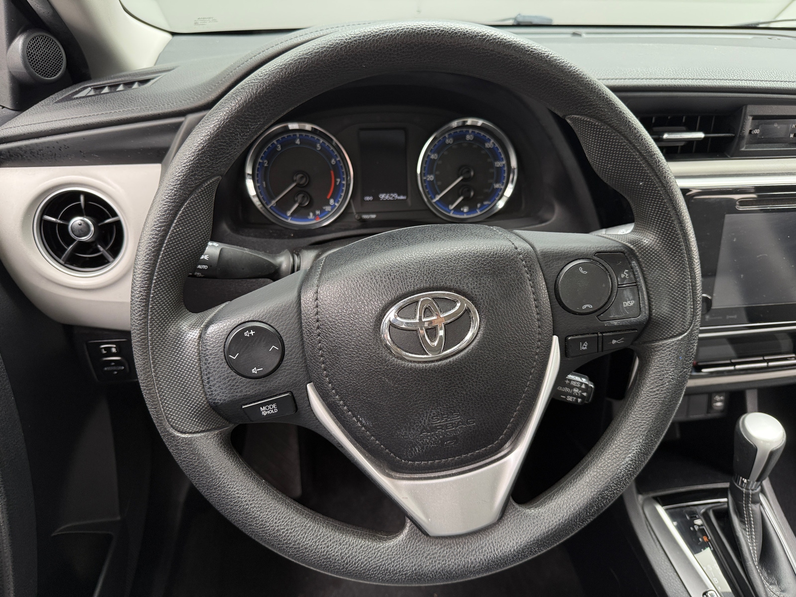 Thumbnail: 2017 Toyota Corolla - 5