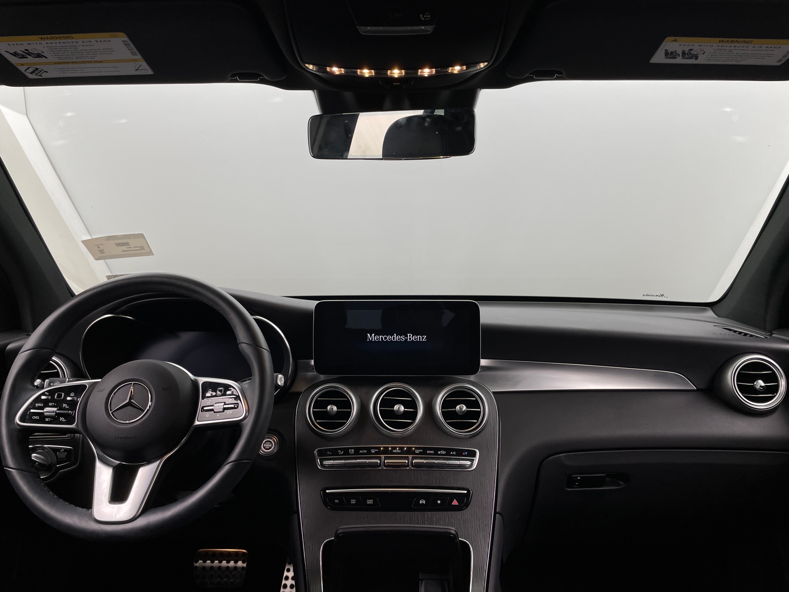 Thumbnail: 2022 Mercedes-Benz GLC - 2