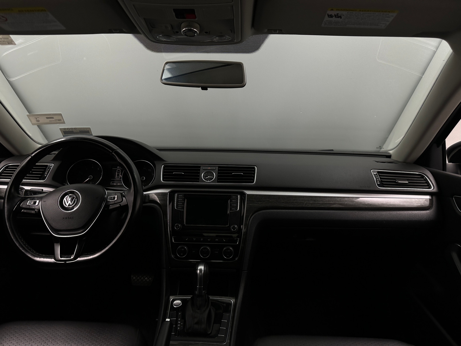 Thumbnail: 2017 Volkswagen Passat - 2
