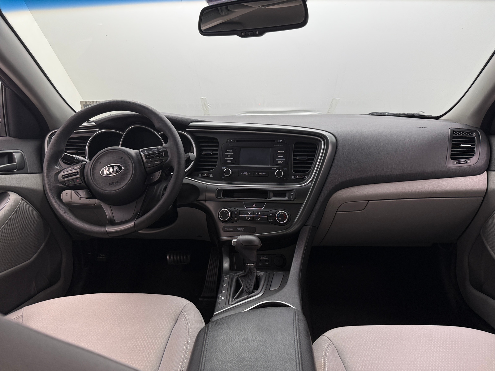 Thumbnail: 2015 Kia Optima - 3