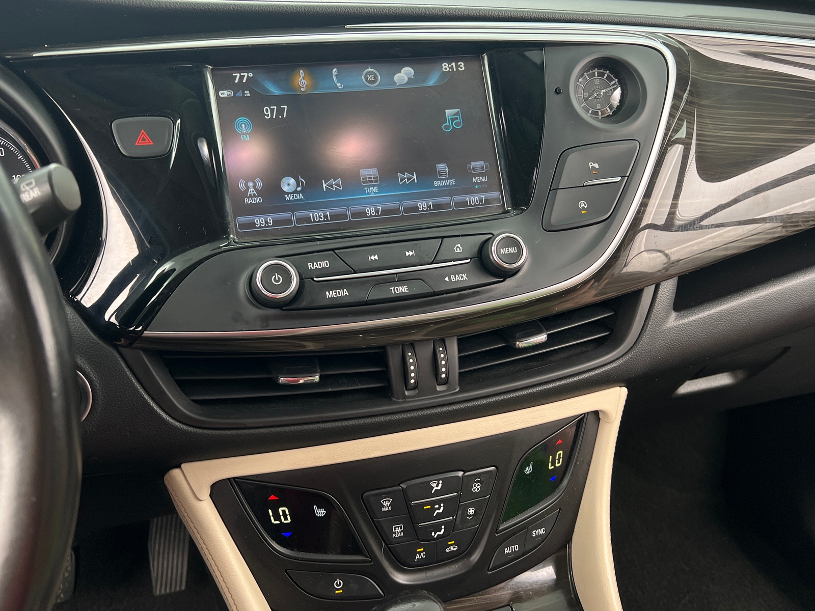 Thumbnail: 2020 Buick Envision - 3