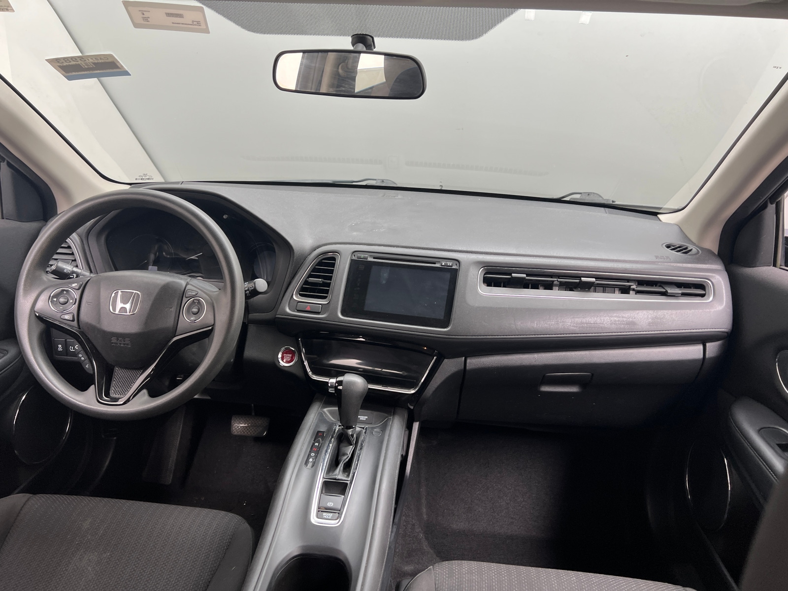 Thumbnail: 2017 Honda HR-V - 3