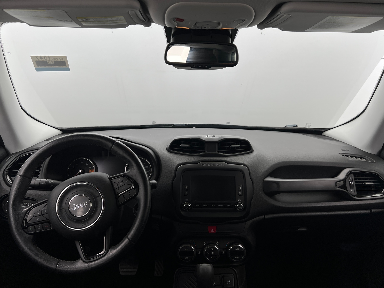 Thumbnail: 2017 Jeep Renegade - 3