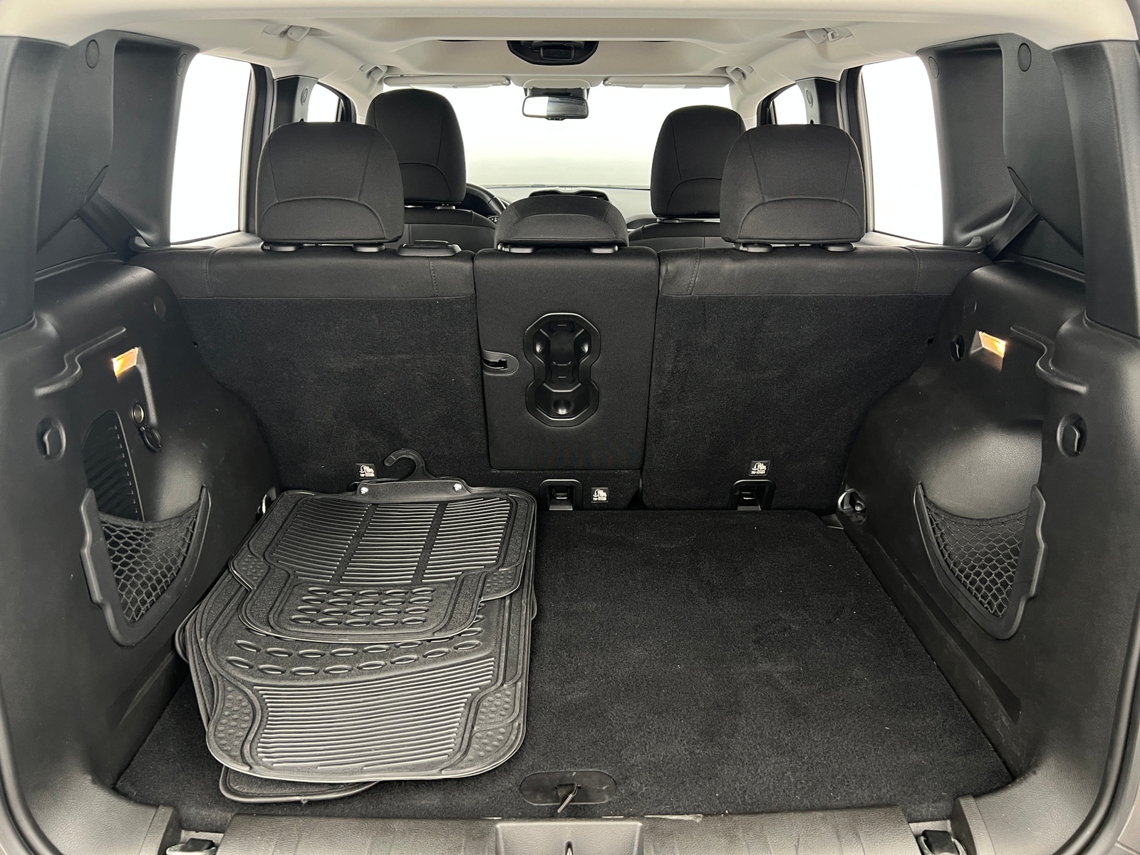 Thumbnail: 2017 Jeep Renegade - 7