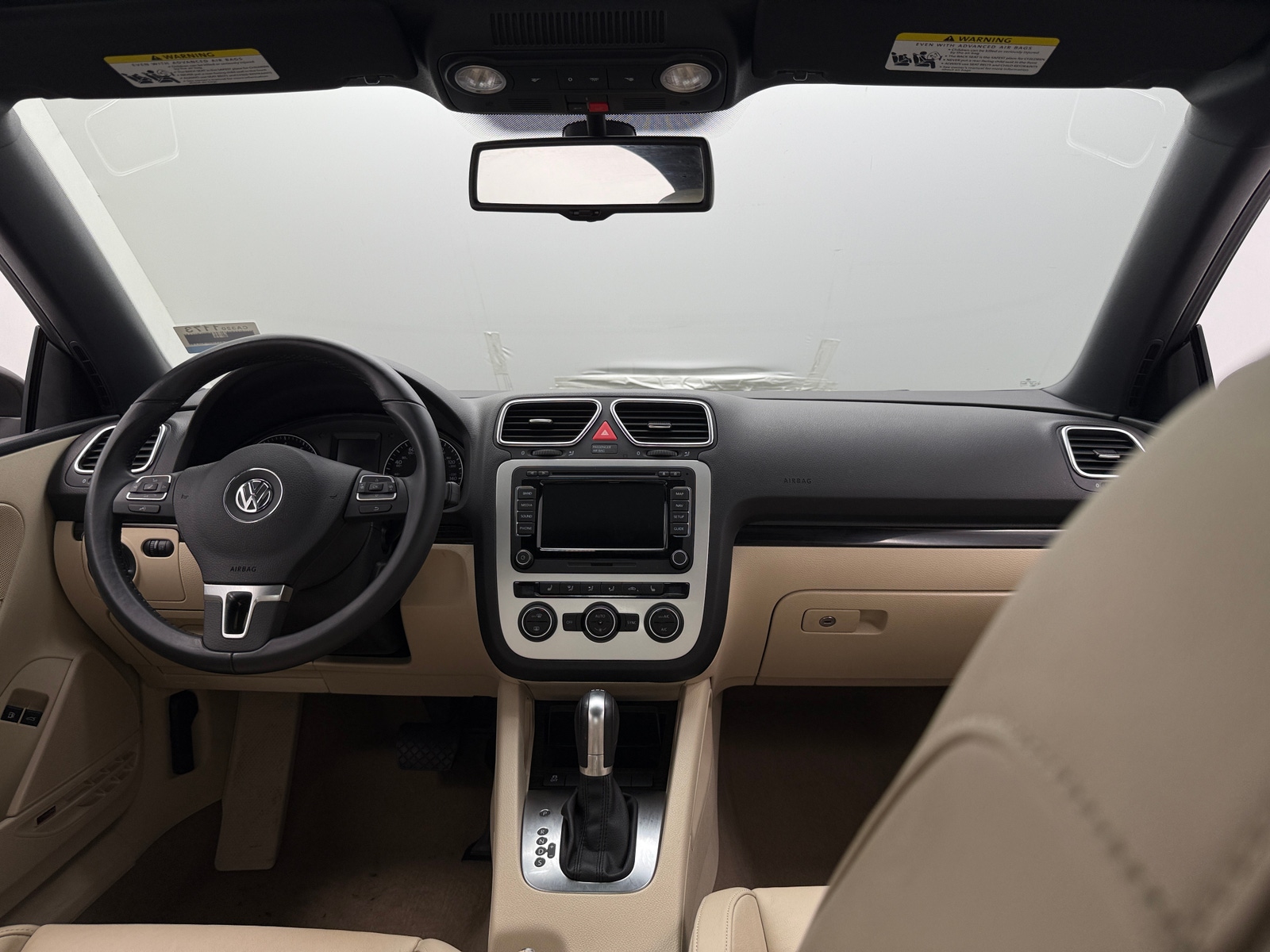 Thumbnail: 2015 Volkswagen Eos - 3