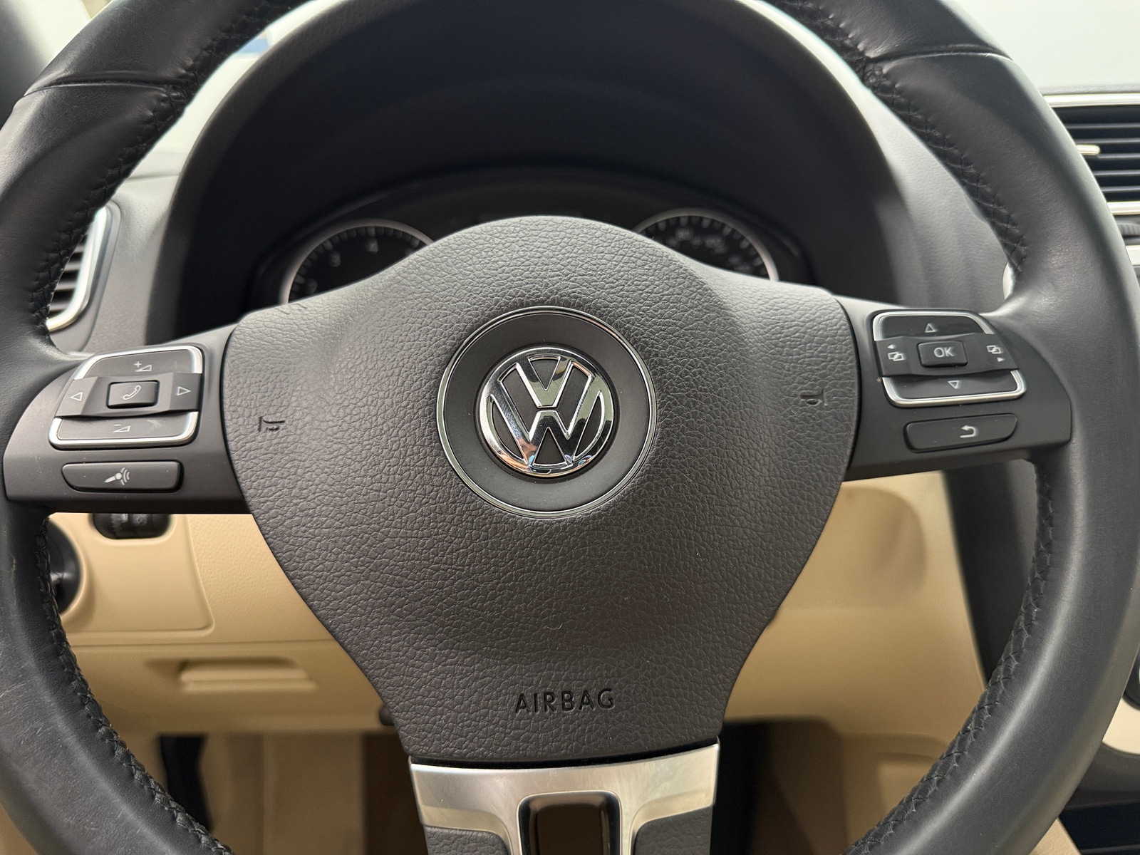 Thumbnail: 2015 Volkswagen Eos - 5
