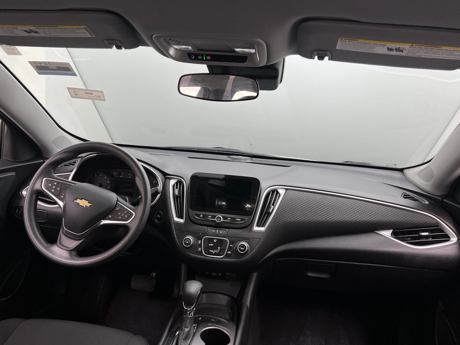 Thumbnail: 2023 Chevrolet Malibu - 3