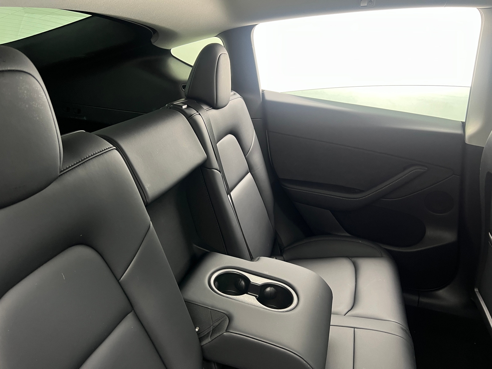 Thumbnail: 2022 Tesla Model Y - 5