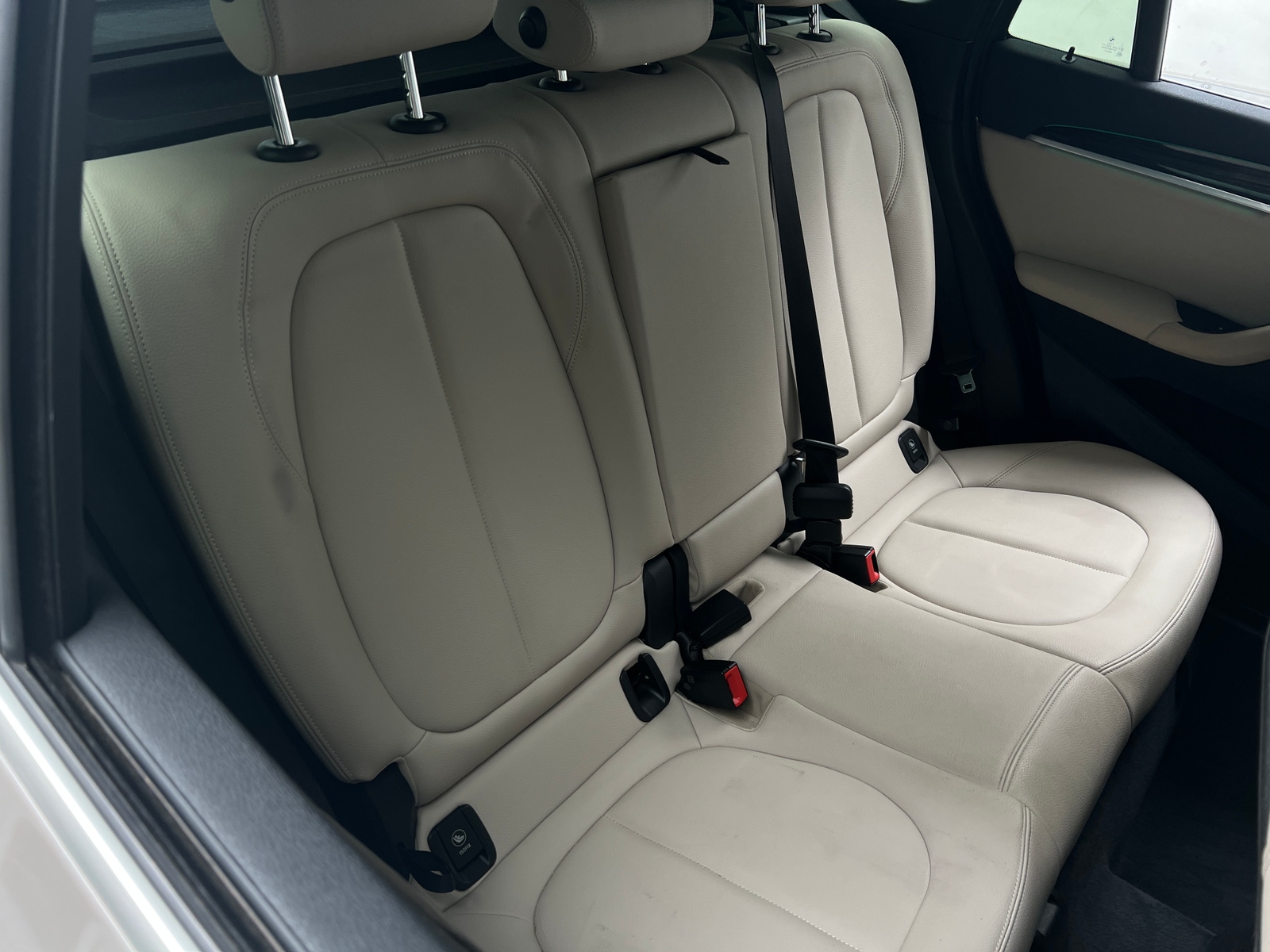 Thumbnail: 2021 BMW X1 - 5
