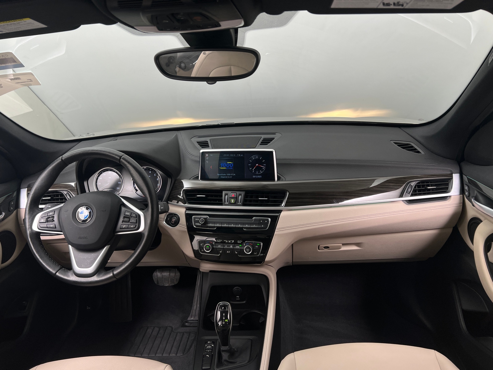 Thumbnail: 2021 BMW X1 - 2