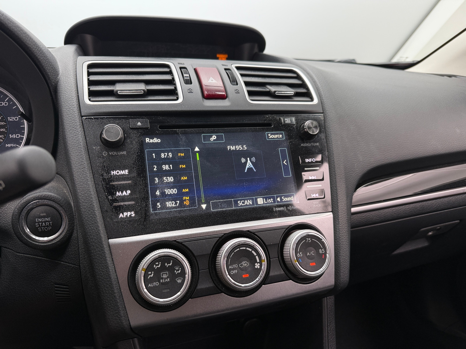 Thumbnail: 2017 Subaru Crosstrek - 3