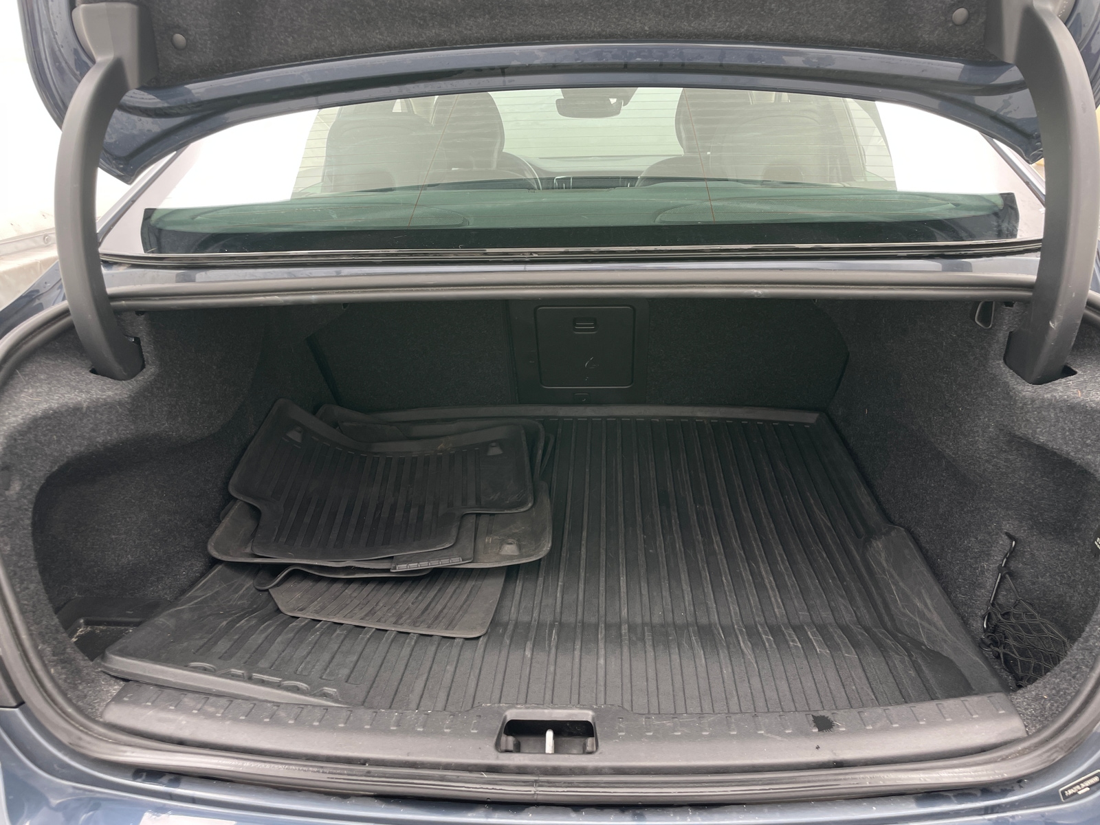 Thumbnail: 2019 Volvo S60 - 6
