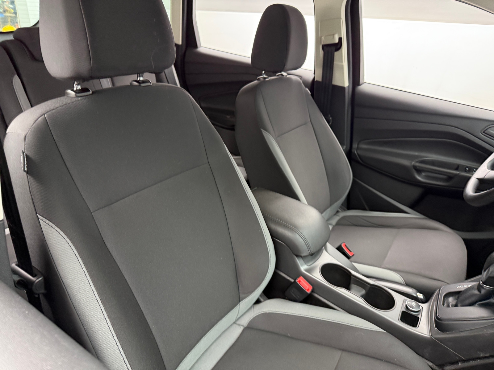 Thumbnail: 2015 Ford Escape - 2