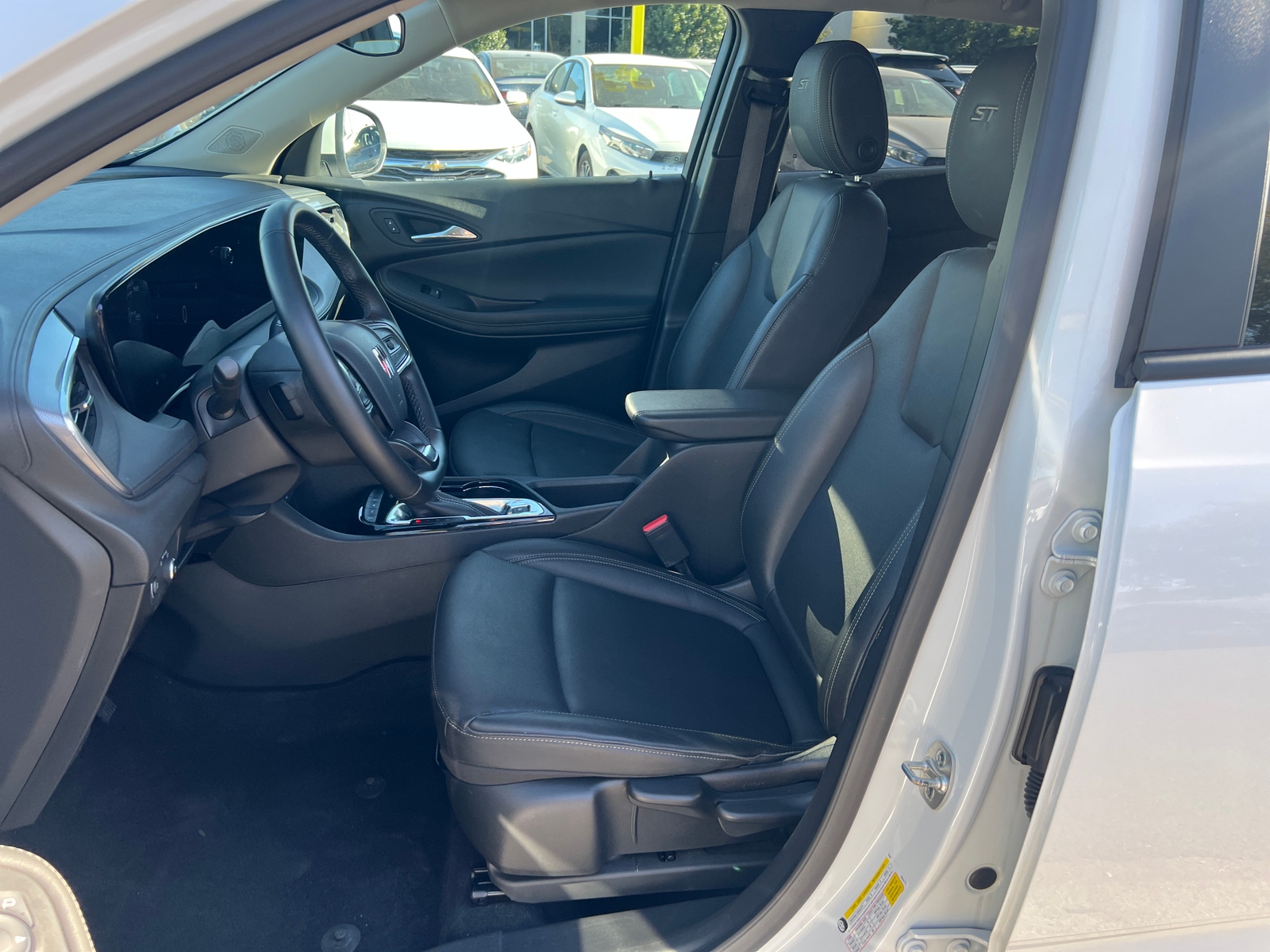 Thumbnail: 2024 Buick Encore GX - 2