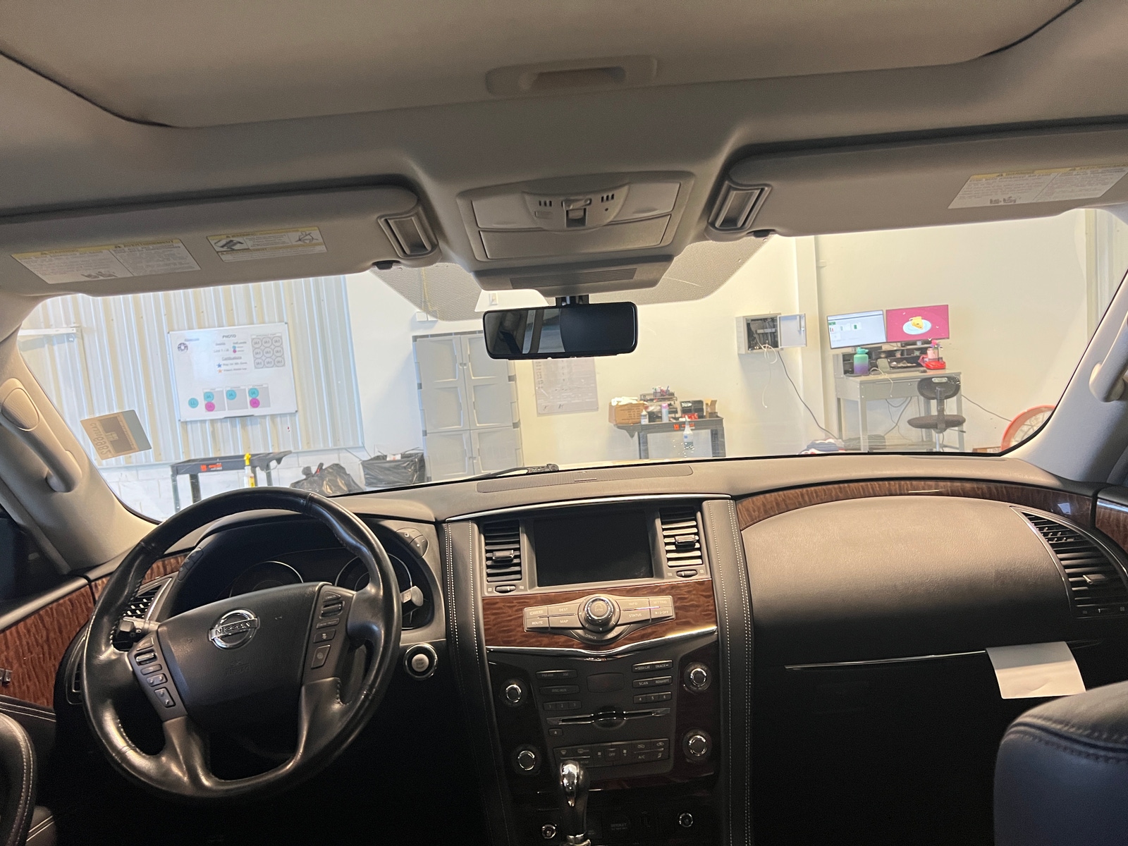Thumbnail: 2018 Nissan Armada - 2