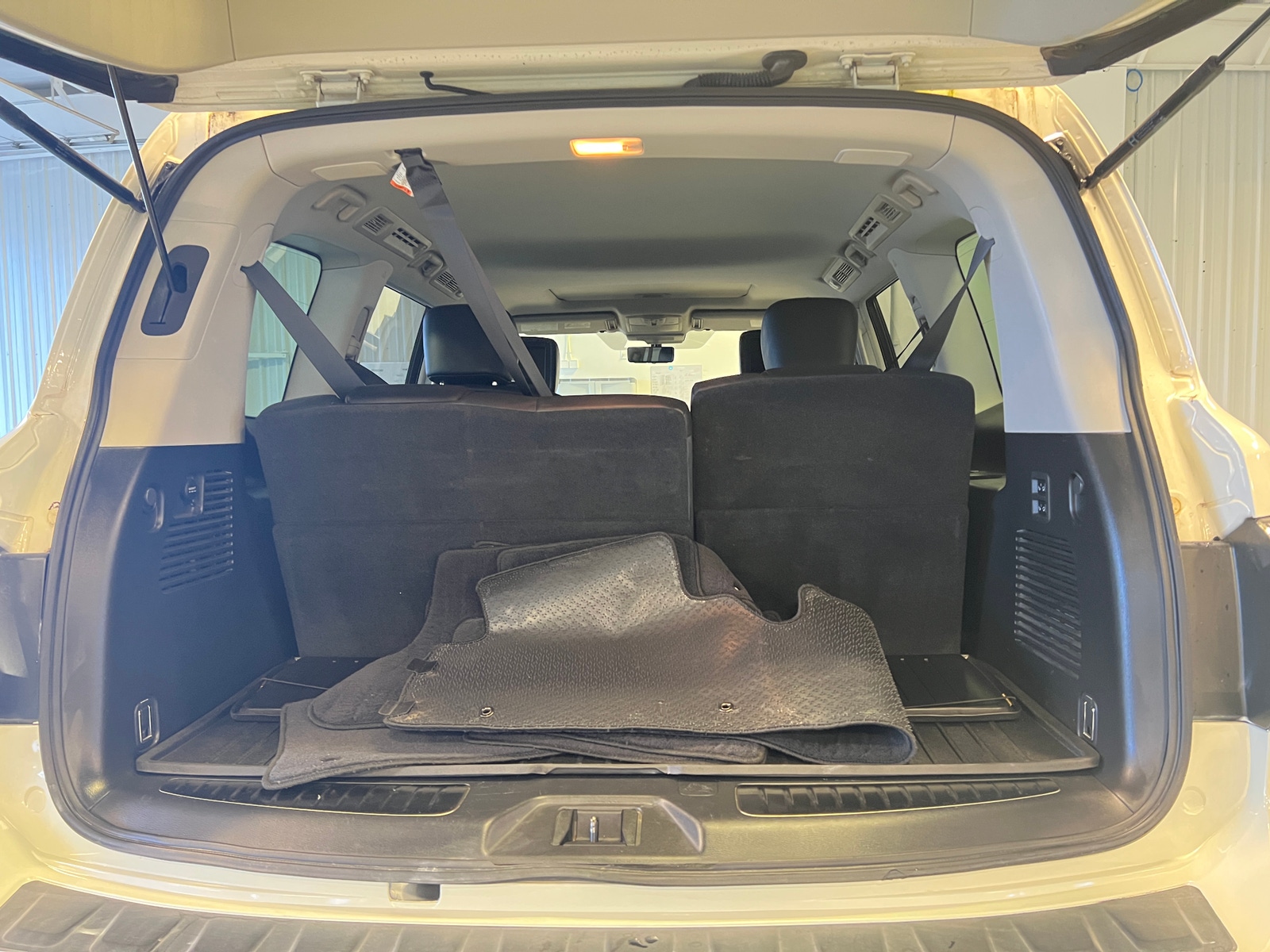 Thumbnail: 2018 Nissan Armada - 6