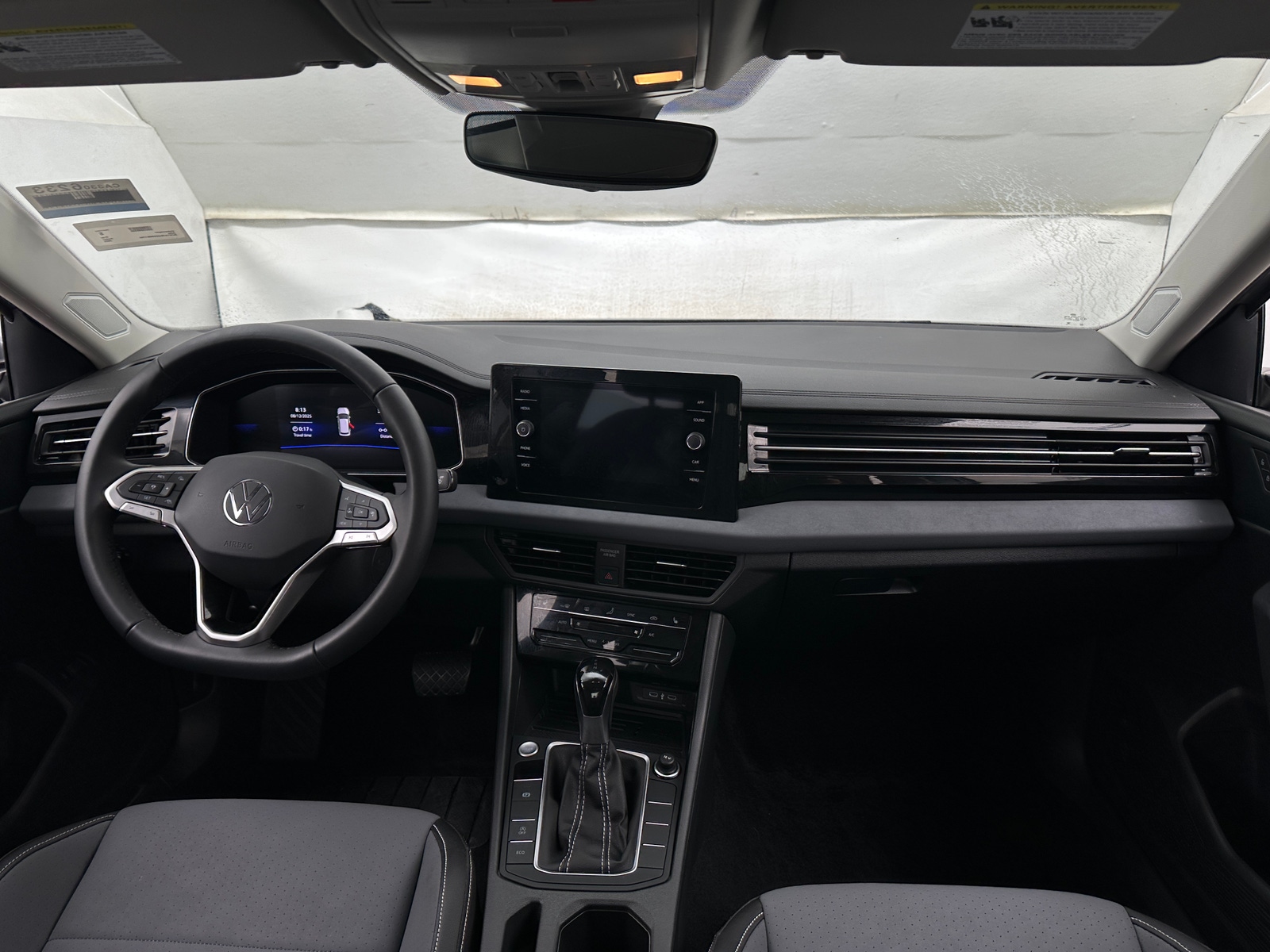 Thumbnail: 2025 Volkswagen Jetta - 2