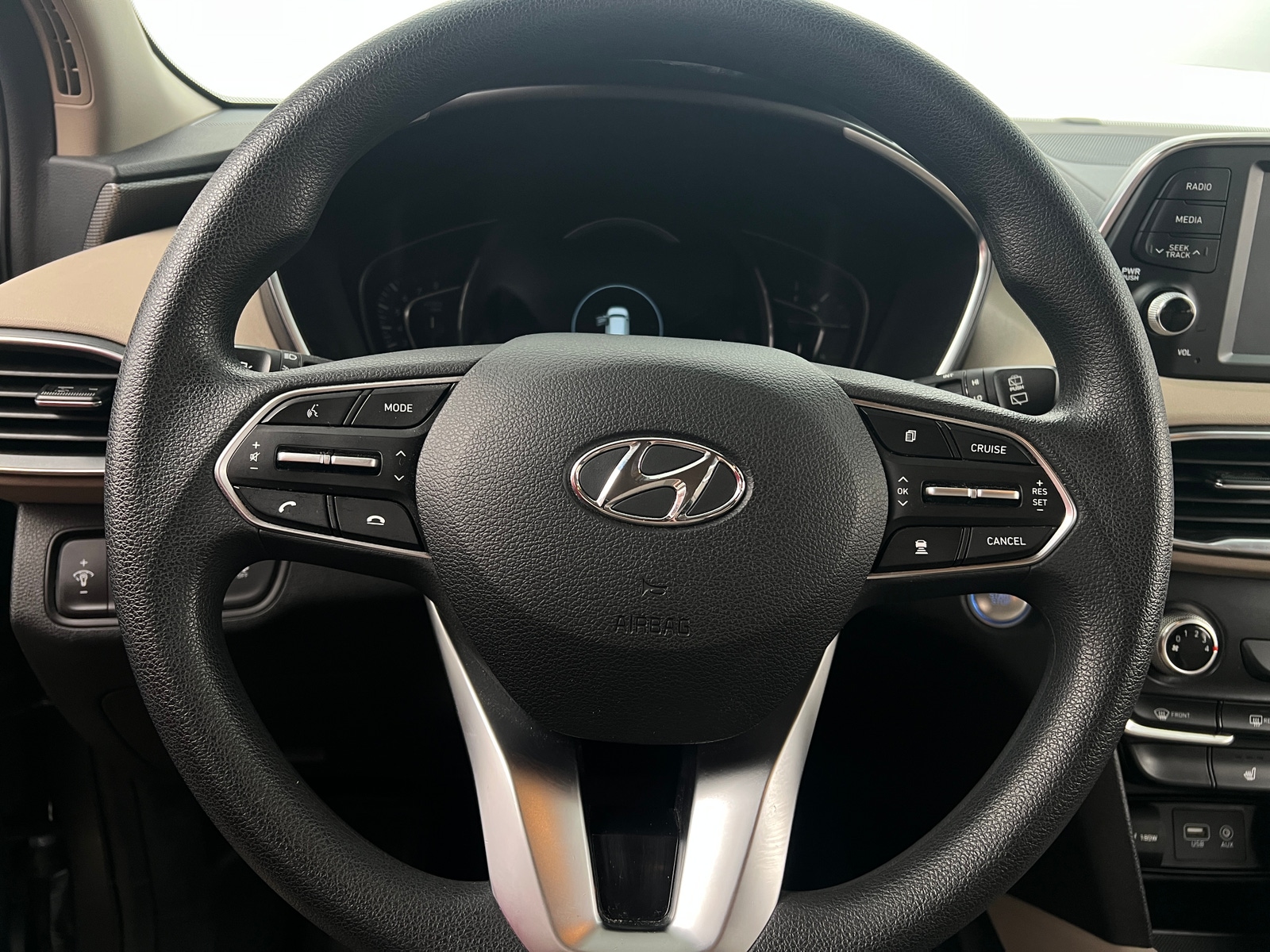 Thumbnail: 2019 Hyundai Santa Fe - 5