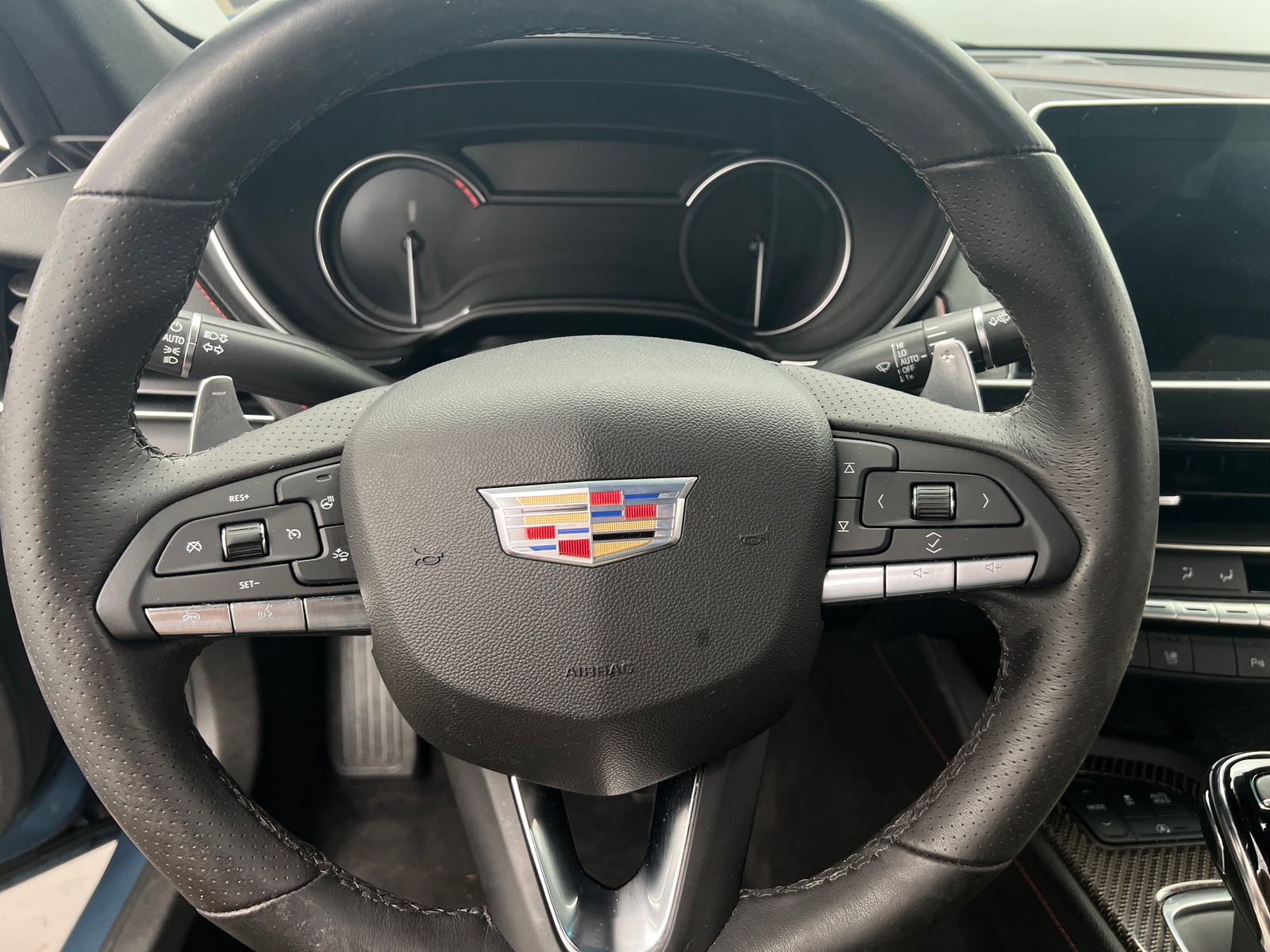 Thumbnail: 2023 Cadillac CT5 - 4