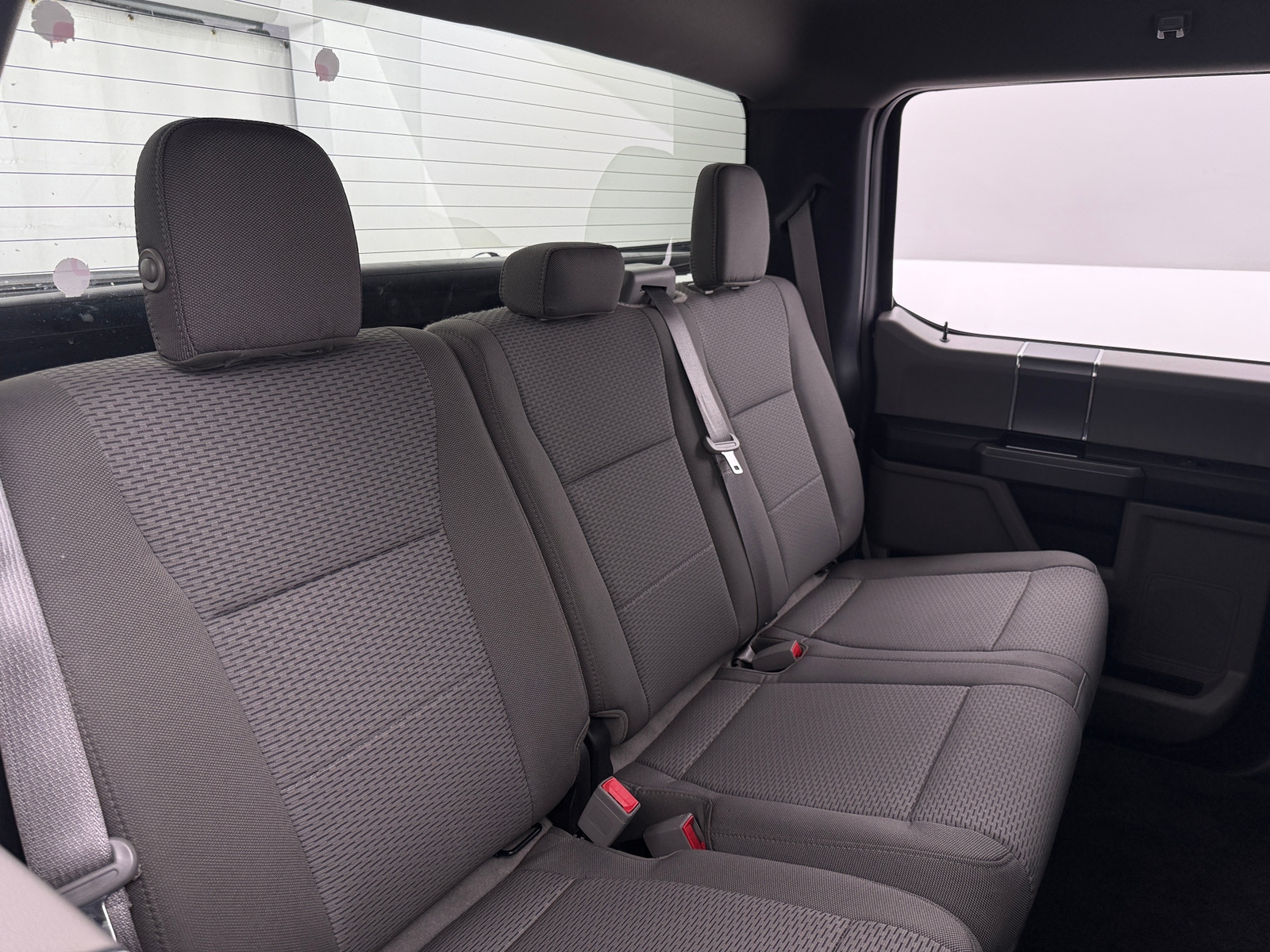 Thumbnail: 2018 Ford Econoline - 6