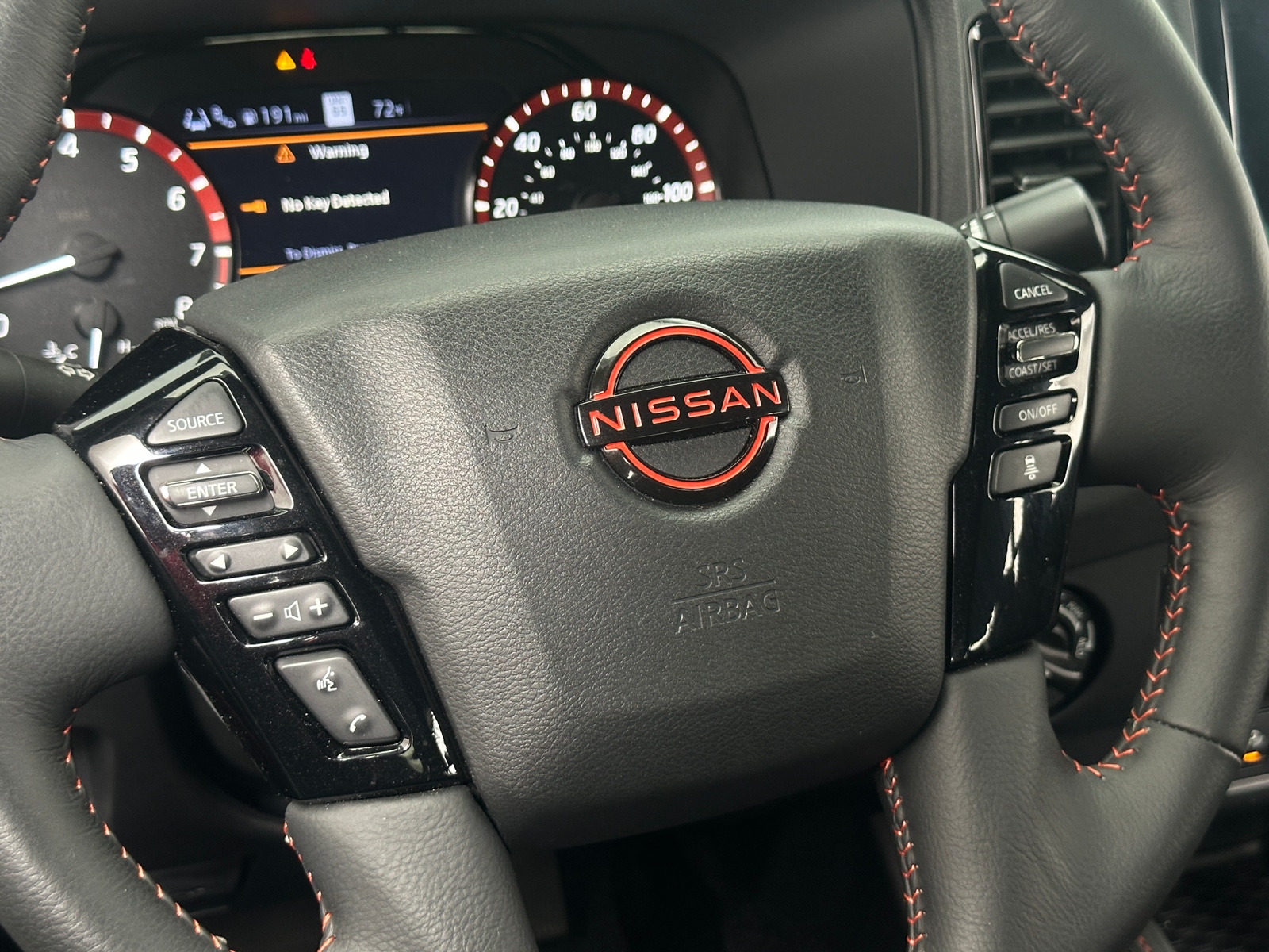 Thumbnail: 2023 Nissan Frontier - 5