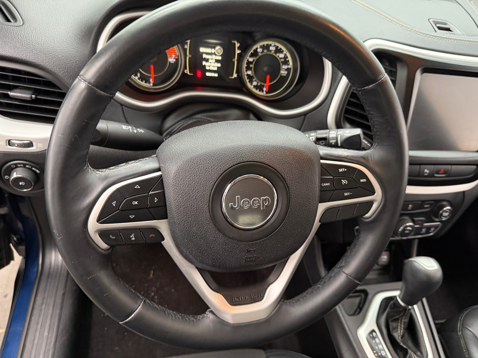 Thumbnail: 2018 Jeep Cherokee - 5