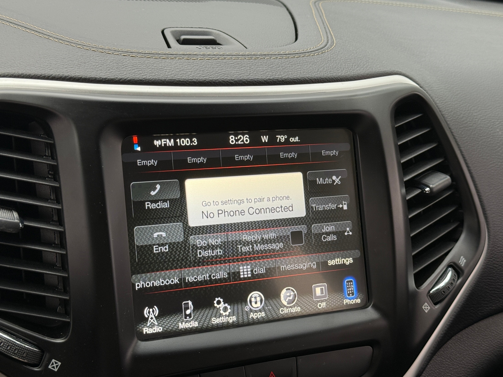 Thumbnail: 2018 Jeep Cherokee - 4