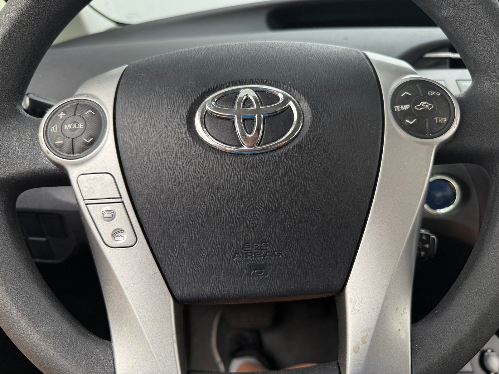 Thumbnail: 2015 Toyota Prius - 5