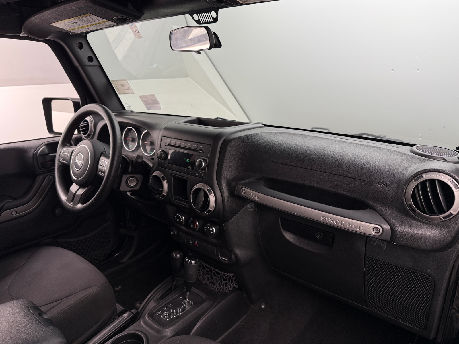 Thumbnail: 2015 Jeep Wrangler - 3