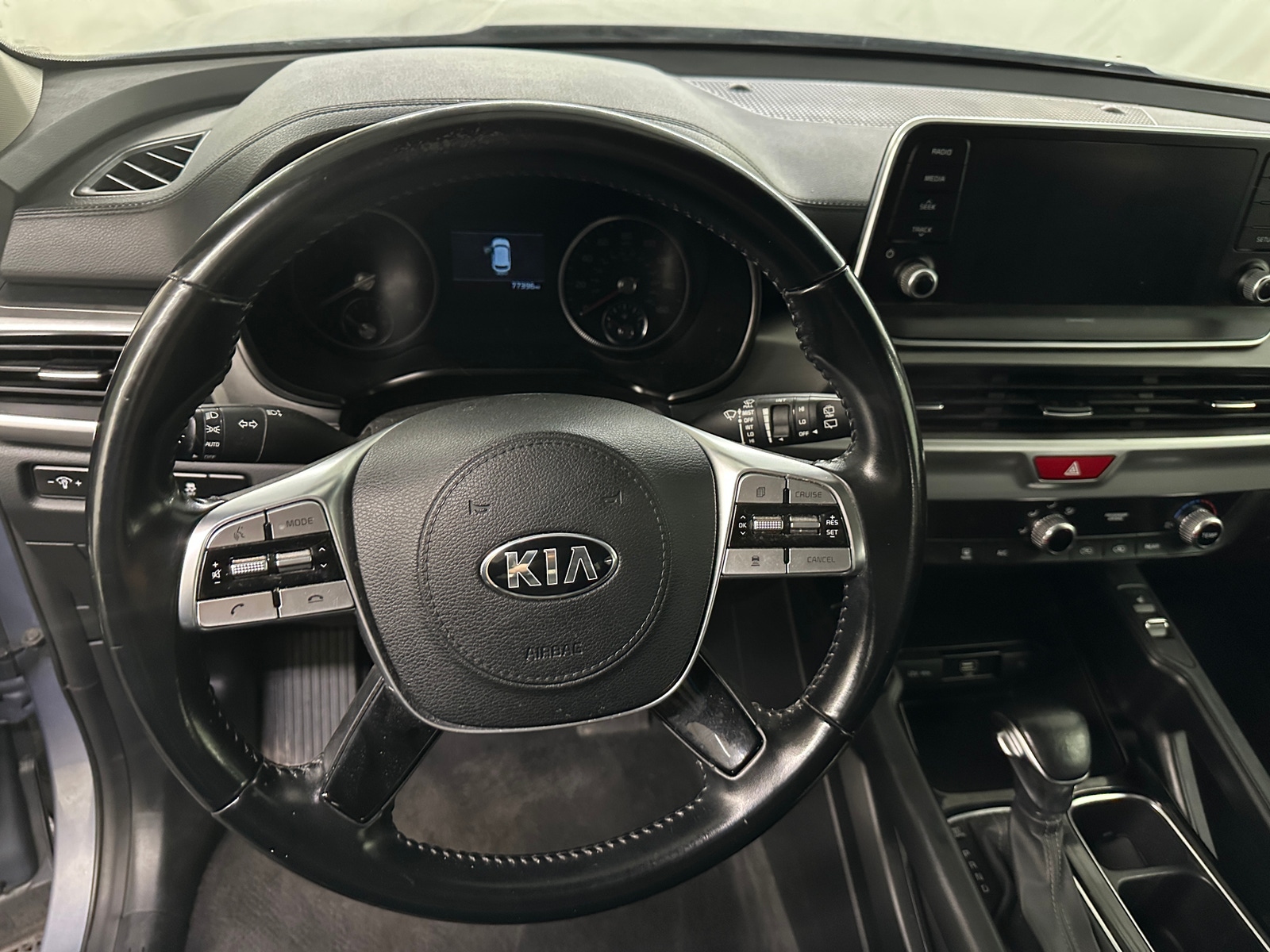 Thumbnail: 2020 Kia Telluride - 4