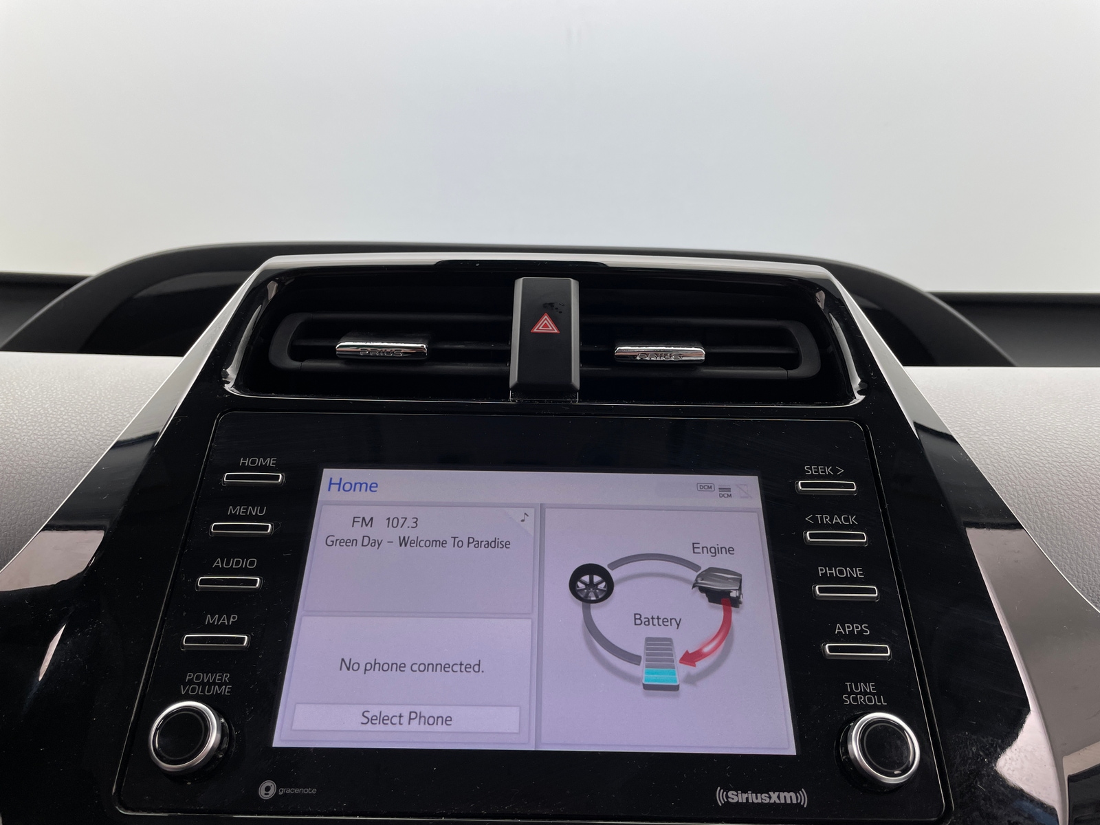 Thumbnail: 2021 Toyota Prius - 3