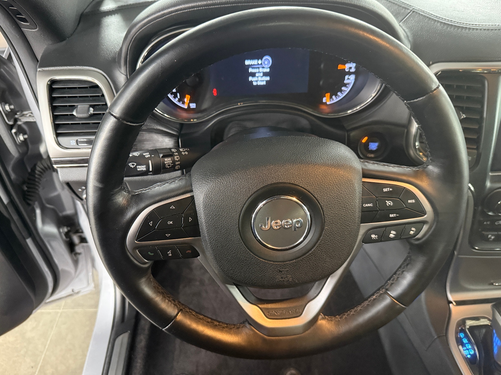 Thumbnail: 2018 Jeep Grand Cherokee - 4